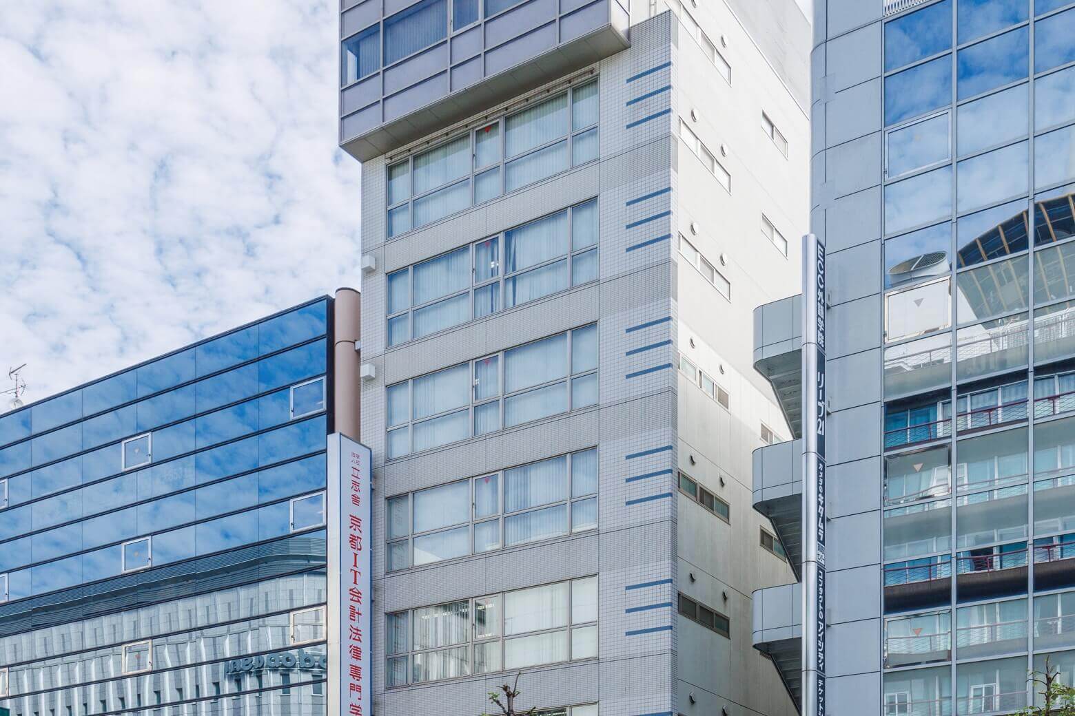 横浜公務員&IT会計専門学校
